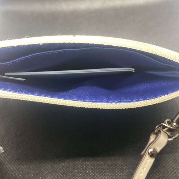 🩷COACH🩷Multicolor Park Hand Drawn Scarf Print Small Wristlet with Dust Bag/NWT - Picture 4 of 7